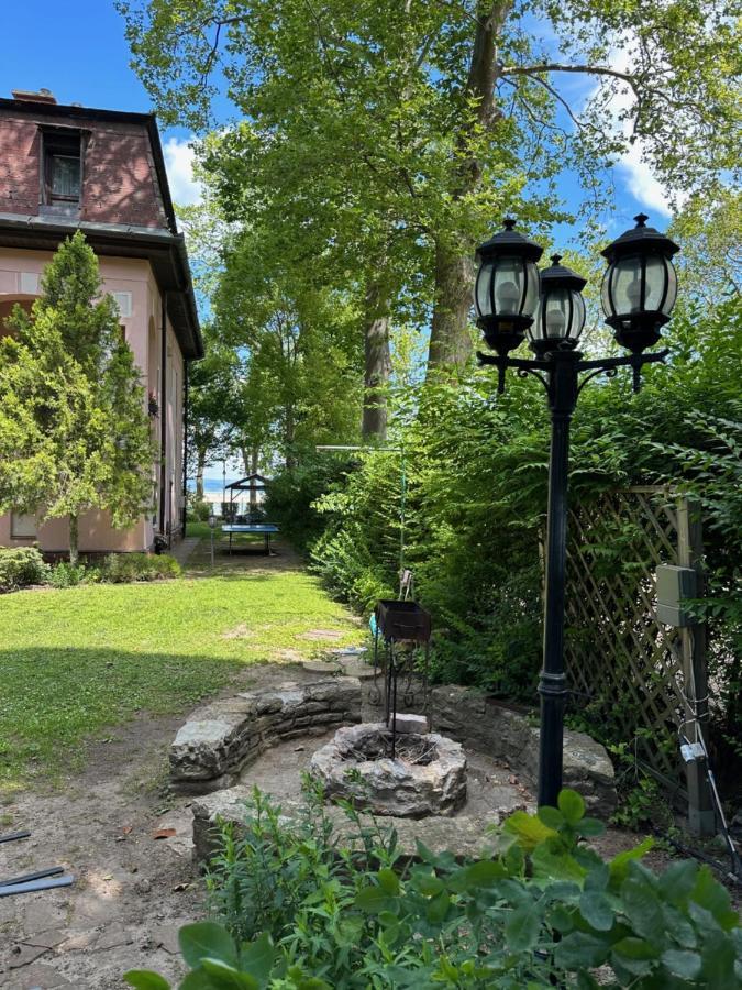 Party Villa Holiday Rent Balatonföldvár Εξωτερικό φωτογραφία